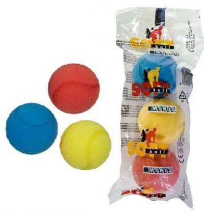 Soft ball penové loptičky 3 ksSada loptičiek vhodná ako doplnok k plážovým alebo rekreačným raketám. 3 ks penových loptičiekVhodné na rekreačný športVeľkosť loptičky 7 cm