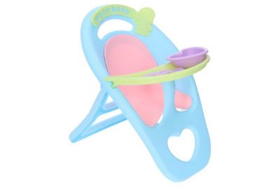Stolička pre bábätkoKrásna stolička pre Vaše bábätko je vyrobená z kvalitného plastu. Súčasťou balenia je aj tanierik v tvare srdiečka s príborom. Veľkosť stoličky: výška 30 cm