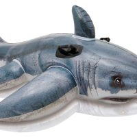 INTEX 57525 biely žralokNafukovacie zvieratko s fotorealistickým vzhľadom žraloka s rozmermi 173 x 107 cm. Masívne držadlá a vinyl s hrúbkou 0