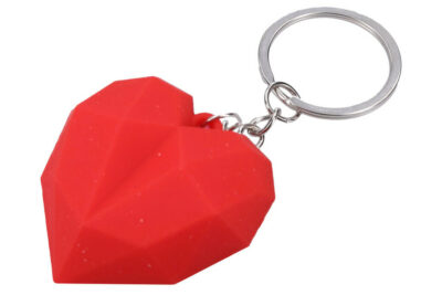 Kľúčenka srdce 10 cmKľúčenka s motívom srdca v červenej farbe so zavesením na krúžok. Fareba: červenáVeľkosť celej kľúčenky: 10 cmMateriál: plast-kovV prípade celého balenia obsah 12 ks*Uvedená cena je za 1 ks.