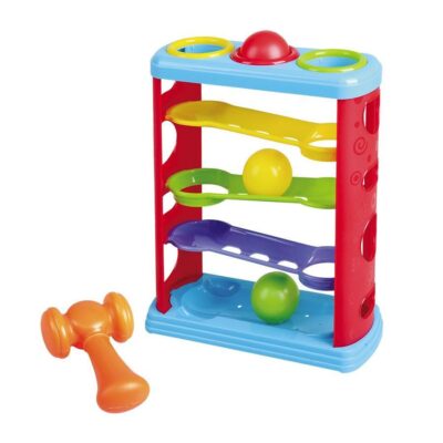 Veža s loptičkami a kladivkomPrichádza zábavná hra pre vaše milé deti - zatĺkanie guličiek