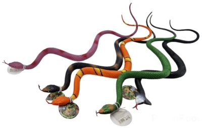 Rôzne druhy hadov mix gumaHad s tvrdenej gumy v rôznych motívoch hada o dľžke cca 55 cm. Uvedená cena je za 1 kus. Veľkosť cca 55 cm