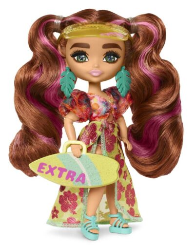 Barbie Extra Minis v plážovém oblečkuZoznámte sa s najviac EXTRA malými bábikami Barbie® Extra Minis! Sú rovnako extravagantné ako bábiky Barbie® Extra