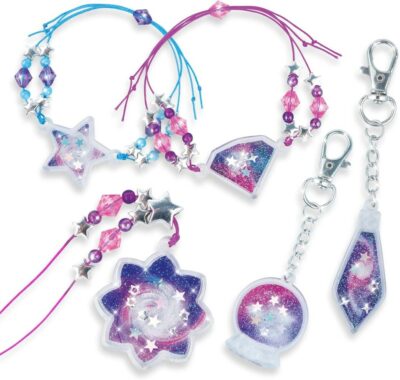 Nebulous Stars šperky Portal 8 ksVyrobte si 8 krásnych trblietavých živicových portálových šperkov! Kedykoľvek si potrebujete oddýchnuť