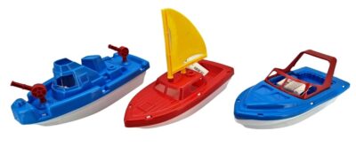 Loďka 28 cmPlastová loďka do vody s dĺžkou 28 cm. Farebná kombinácia je dodávaná náhodne podľa skladovej dostupnosti. Uvedená cena je za 1 ksV prípade celého balenia obsah:12 ks